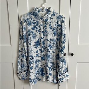 Floral Blue and White Blouse